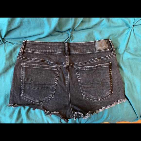 American eagle distressed denim shorts - Picture 2 of 4
